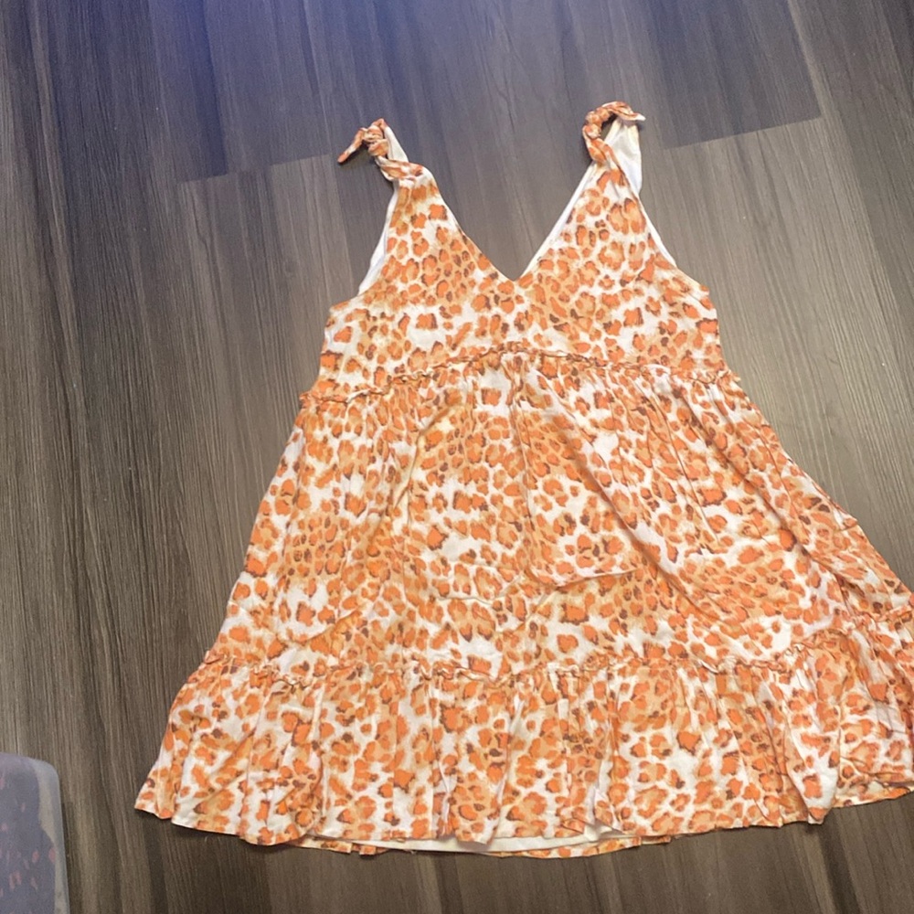 Boutique entro size medium orange leopard/cheerah print sundress